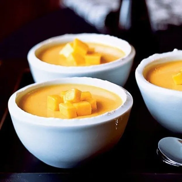 6 Resep Puding Praktis, Bisa Jadi Andalan Saat Malas Makan 7