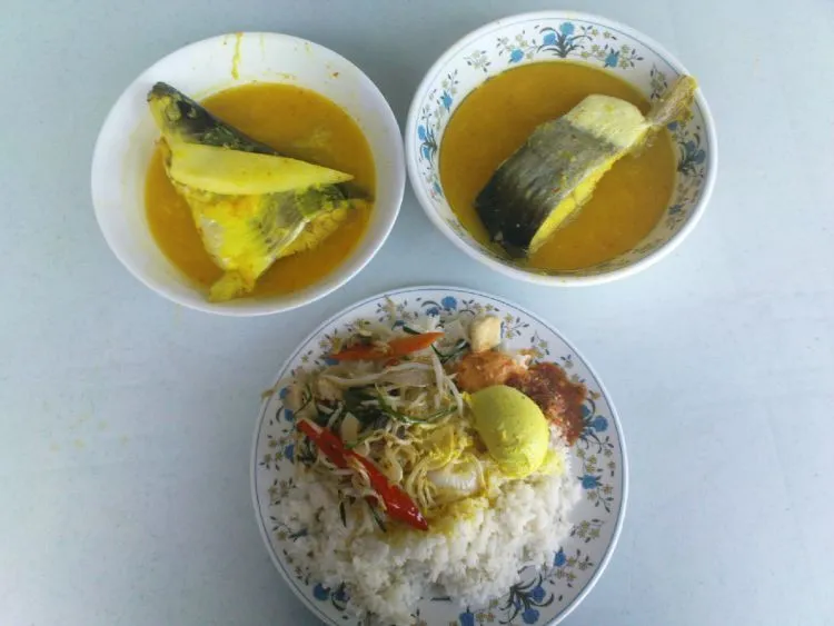 Gimana Sih Rasa Kuliner Padang yang Asli? Cek Keaslian Warung Makan Padang Dengan 7 Poin Sederhana Ini 12