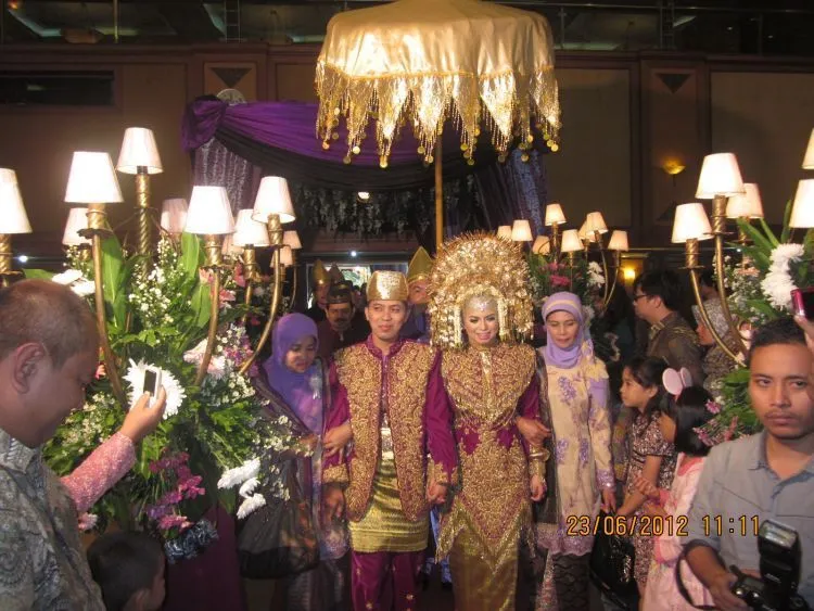 8 Ragam Keunikan yang Akan Kamu Rasakan Ketika Pacaran Dengan Orang Minang 15