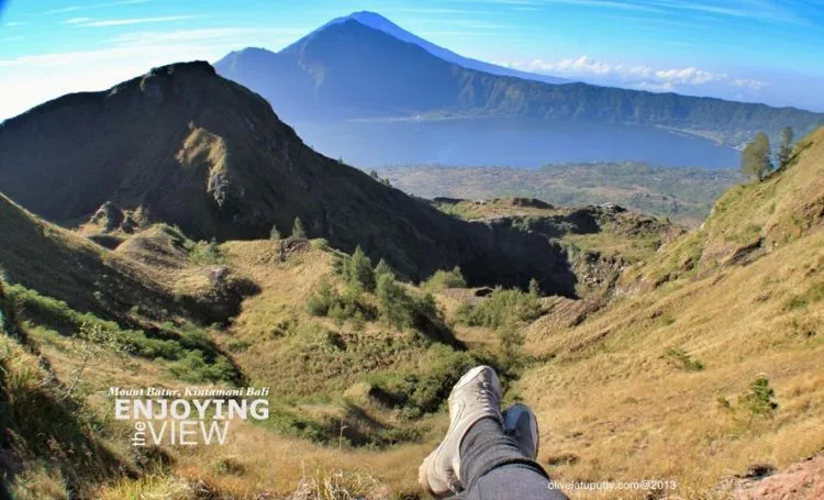 Sebelum Menjamahi Puncak-puncak Tertinggi, Tantang Dulu Dirimu Lewat 14 Gunung Ramah Daki Ini 24