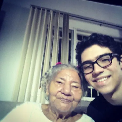 Figur Kakek dan Nenek Takkan Terganti. Kasih Sayangnya Padamu Tercermin Dalam Momen-momen Ini 12