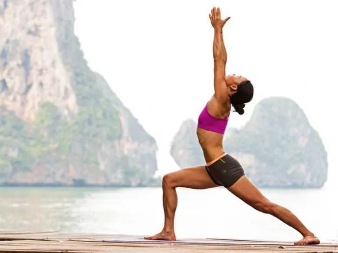 6 Gaya Yoga Sederhana Buat Kamu yang Ingin Mendaki Gunung 9