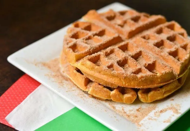 Pengen Bikin Waffle Seenak di Kafe? 6 Resep Ini Bisa Kok Kamu Buat Sendiri 9