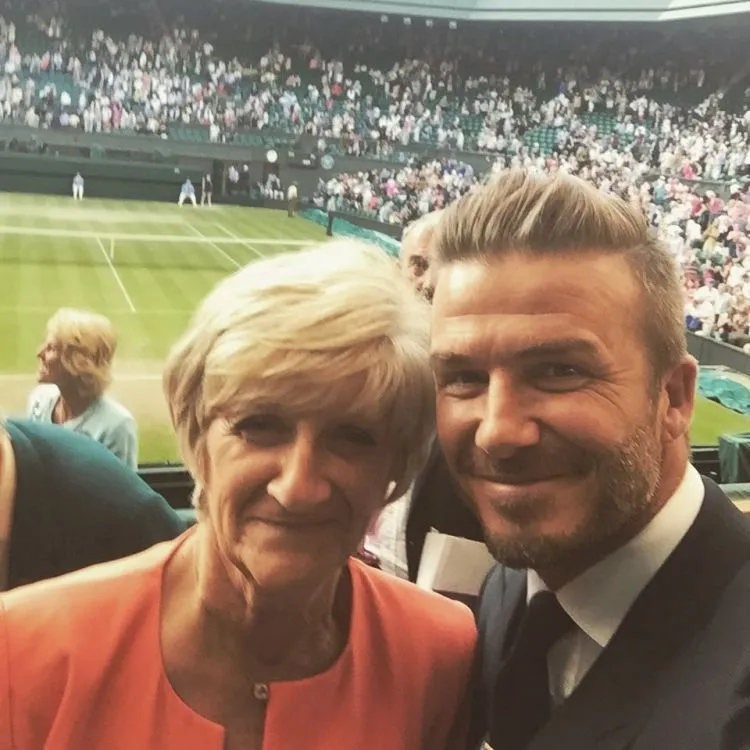 Hanya David Beckham (Dan Cuma Beckham Seorang) yang Bisa Bikin Tenis Jadi Sekeren Ini 10