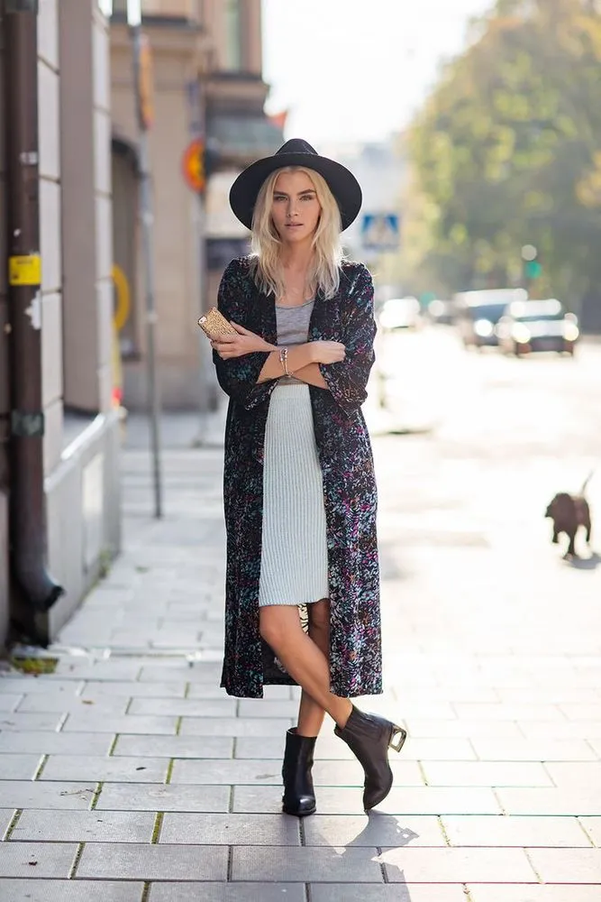 8 Paduan Outer Kimono, Baju Longgar Khas Jepang yang Membuat Penampilanmu Lebih Menawan 9