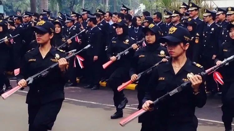 Cewek PNS Memang Istimewa. 10 Kualitas Ini Membuat Mereka Layak Bikin Kamu Jatuh Cinta 12