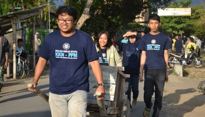 Pengalaman Seru Inilah yang Kamu Rasakan Saat Melewati Ramadhan & Idul Fitri Di Lokasi KKN 12