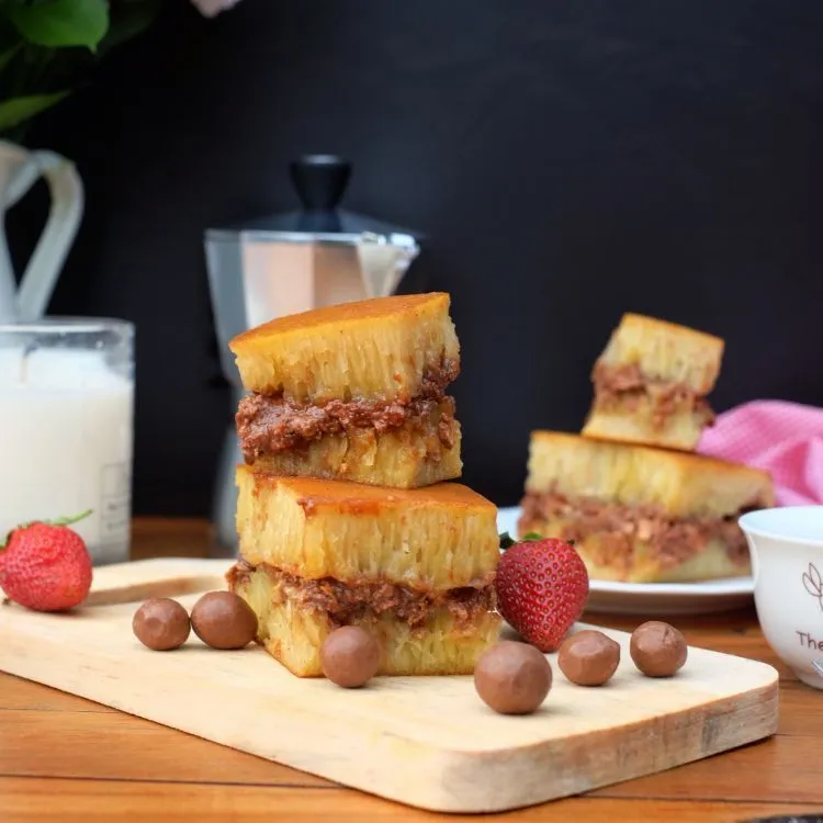 5 Alasan Kenapa Martabak Memang Paling Enak Buat Buka Puasa. Takjil Lain Gak Ada Apa-apanya! 12