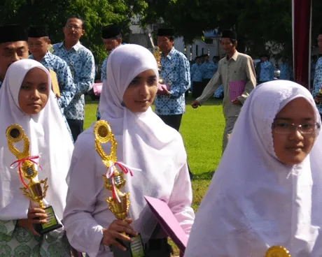 mari berprestasi