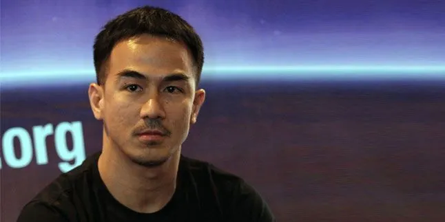 Joe Taslim: Bintang Iklan Culun Itu Kini Telah Menjadi Bintang Hollywood 15