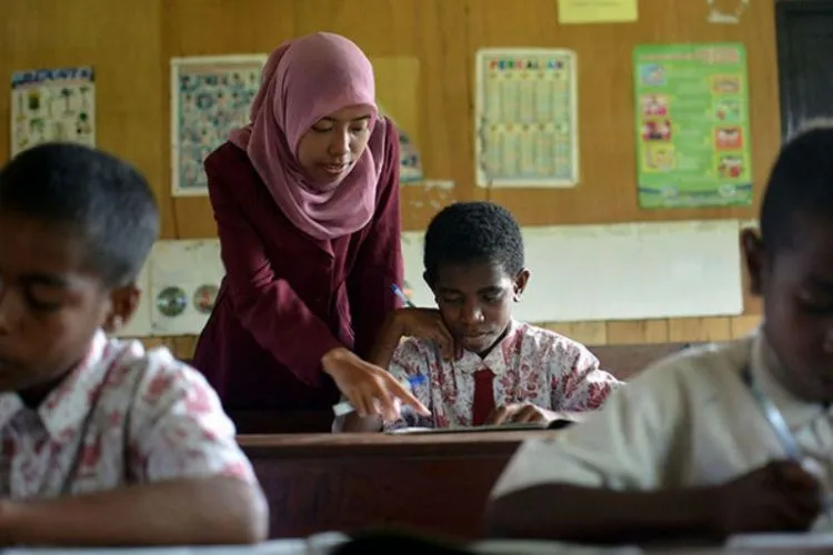 “Kalau Naik Kelas Nanti, Aku Masih Boleh ‘Kan Diajar Ibu? Aku Sayang Ibu Guru.”