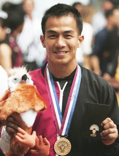 Joe Taslim: Bintang Iklan Culun Itu Kini Telah Menjadi Bintang Hollywood 18