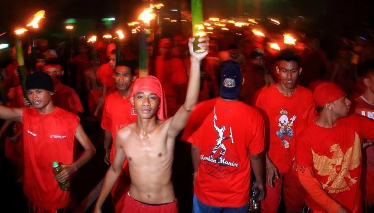 Suka-Duka Anak Maluku yang Sekolah dan Mengadu Nasibnya di Pulau Jawa 23