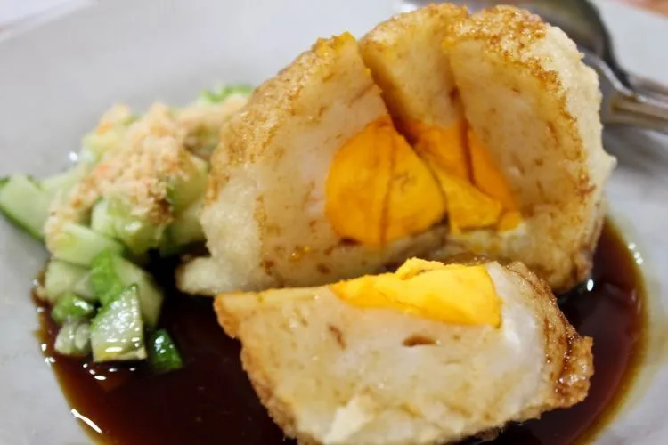 Jangan Ngaku Penikmat Kuliner Sejati Jika Belum Mendatangi 7 Kota Surga Kuliner Ini! 11
