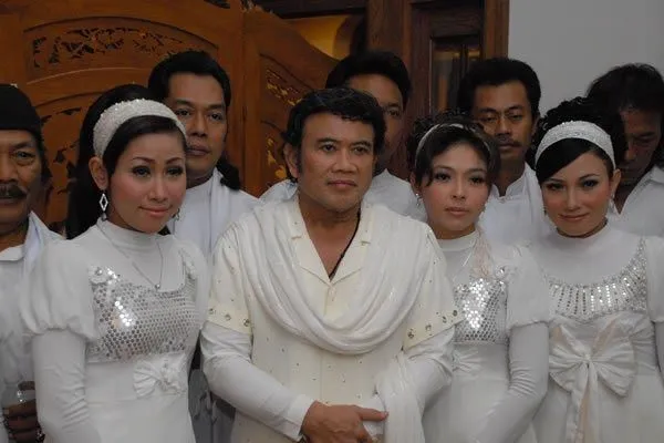 Bukan Parodi Bukan Guyonan, Rhoma Irama Dirikan Partai Idaman. TERLALU! 20