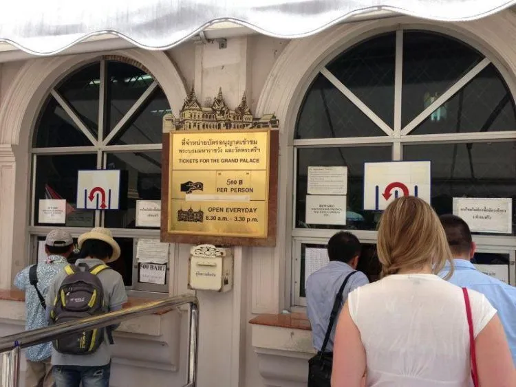 Meski Berniat Hemat Saat Liburan, 6 Pengeluaran Ini Haram Hukumnya Kalau Kamu Pangkas Habis-Habisan 8