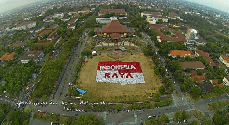Dear Maba UGM, Inilah Pesan Dari Alumni yang Waktu OSPEK Dulu Enggak Pernah Difoto Pakai Drone 9