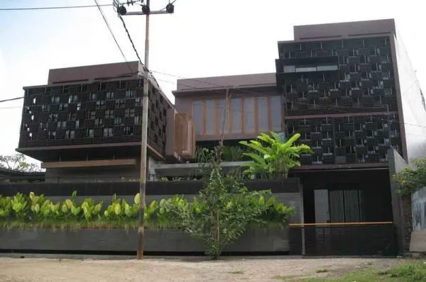 Bermimpi Punya Rumah yang Unik? 7 Konsep Nyentrik Ini Bakal Bikin Rumahmu Dilirik 11