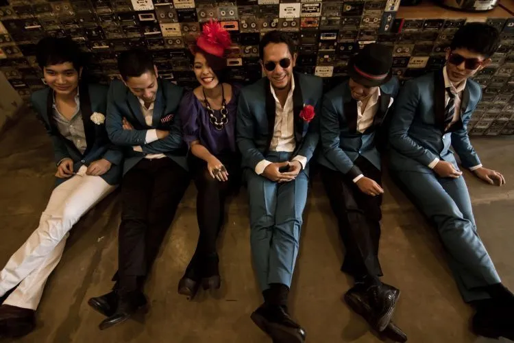 Band Jazz Boleh Datang dan Pergi. Tapi 7 Alasan Ini Bikin Maliq N D’Essentials Tetap di Hati 10