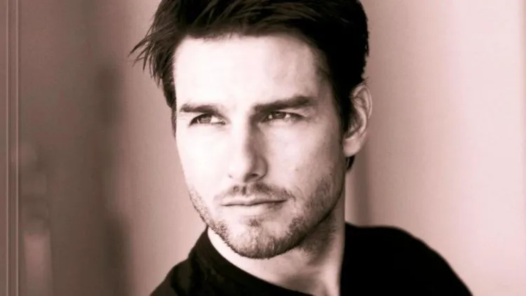 Umurnya Mungkin Udah 50-an, Tapi Tom Cruise Masih Tampil Keren di Mission Impossible. Mungkinkah Ini Rahasianya? 11