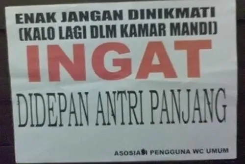 14 Tulisan-tulisan Kocak di WC Umum yang Bisa Bikin Kamu Pipis Celana 19