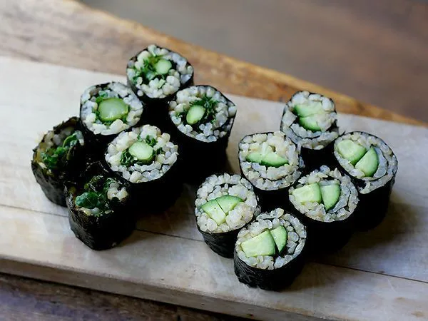 5 Resep Sushi Simpel Sederhana ala Rumahan 10