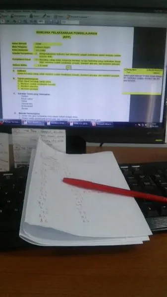 13 Pengalaman Ini Pasti Pernah Dilalui oleh Semua Mahasiswa di Hari Pertama Kuliah 8