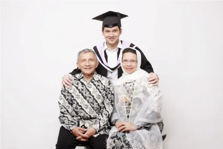 Dear Mahasiswa, Jangan Berlama-lama Mengerjakan Skripsi. Ada 7 Hal Ini yang Sudah Menanti! 14