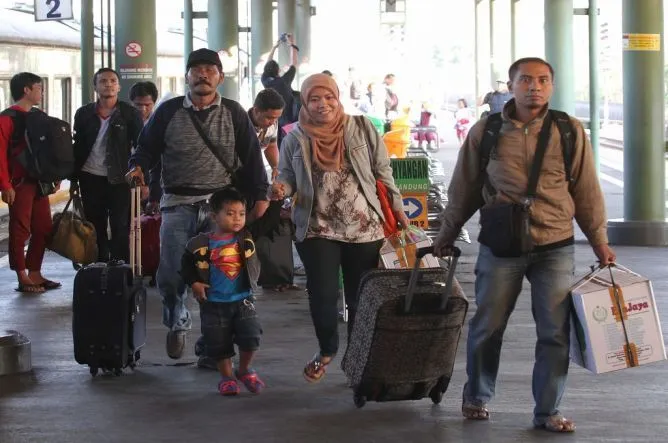 Hal-Hal Ini Cuma Bisa Dirasakan Oleh Wong Jowo Ketika Merantau Ke Jakarta 10