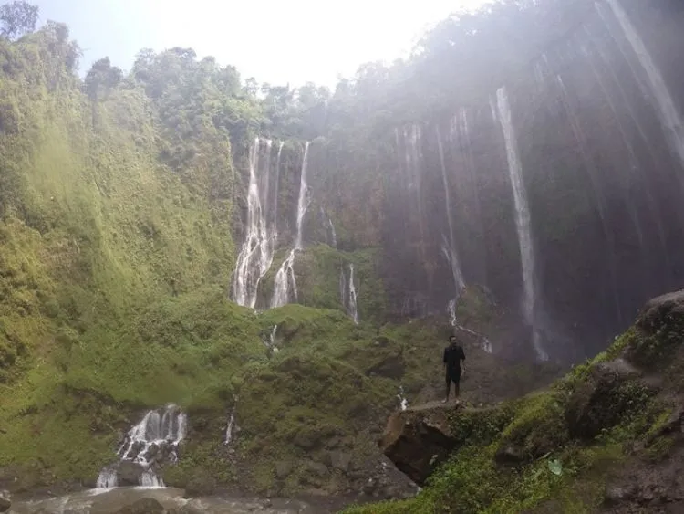 9 Air Terjun Terindah Di Pulau Jawa yang Pasti Membuatmu Gatal Ingin Segera Bertualang ke Sana 17