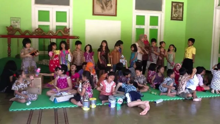 9 Hal yang Bikin Anak SD Zaman Sekarang Jauh Lebih Beruntung Daripada Anak SD Era '90an 13