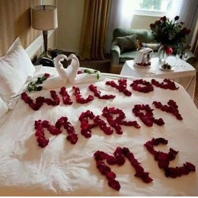 Perlu Enggak Sih Melamar Dengan Kalimat 'Will U Marry Me' di Indonesia? 15