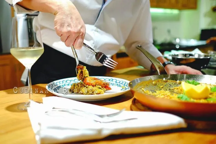 Cewek Aja yang Harus Pintar Masak? Ah, Masa'... Ini 9 Alasan Kenapa Cowok Juga Mesti Bisa Masak! 12