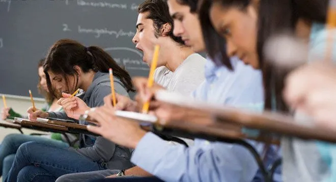 11 Perjuangan Mahasiswa yang Mati-matian Ingin Bisa Cas cis cus Berbahasa Inggris 19