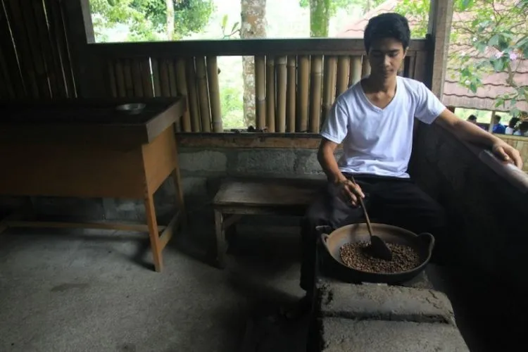 Dari Aceh Sampai Papua, Inilah Surga-surga Kopi yang Layak Kamu Kunjungi (Pecinta Kopi Wajib Baca!) 17
