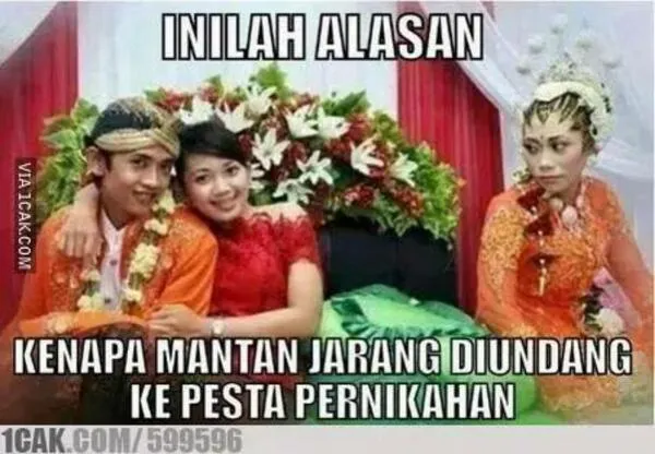8 Alasan Kenapa Pergi Kondangan Mantan Hanya Buang-buang Waktu Belaka. Mending Gak Datang! 16