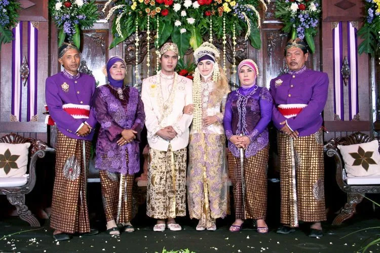 10 Cara Rasional Buat Kamu yang Baru Bergaji 2 Jutaan Tapi Ingin Melangsungkan Pernikahan 15
