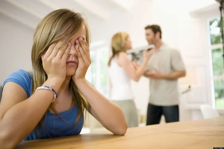 15 Hal Ini Selalu Dirasakan Oleh Orang yang Parno Terhadap Kata