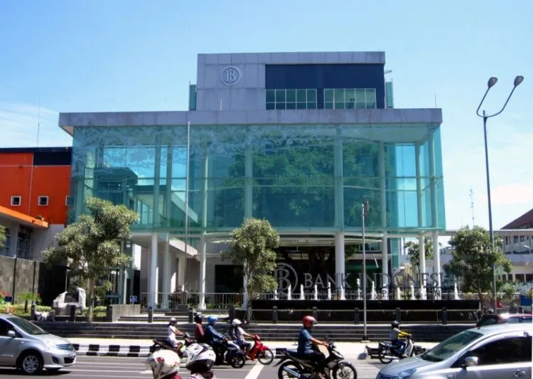 Tanpa Perlu Banyak Biaya, 12 Lokasi Foto di Solo Ini Bakal Bikin Momen Preweddingmu Tak Terlupa 21
