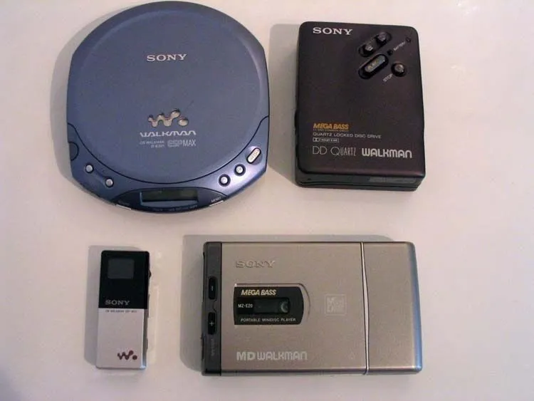 Kenapa Anak 90-an Selalu Ngeributin Indahnya Masa Kecil Mereka? Karena Ada Hal-hal Ini yang Sukses Bikin Nostalgia! 29
