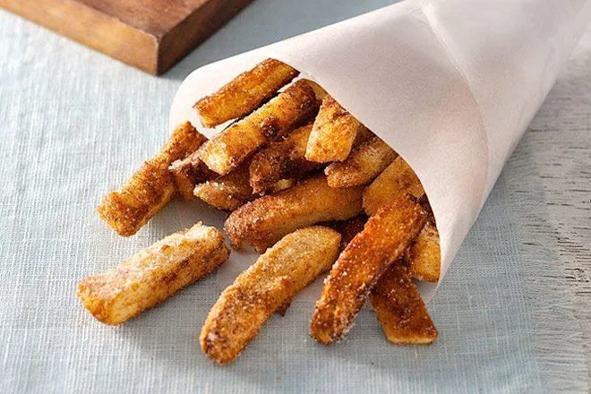 6 Cara Biar Pinggiran Roti Tawar yang Sering Dibuang Jadi Camilan Enak dan Gak Sia-sia! 12