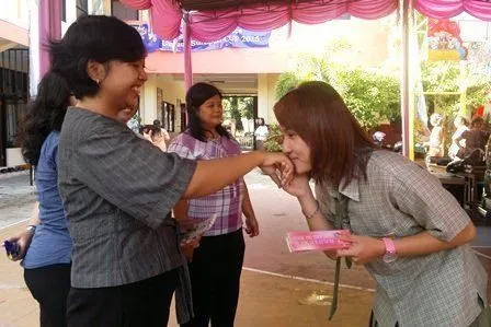 Sepotong Nostalgia yang Cuma Dirasakan oleh Anak SMA Katolik/Kristen 14