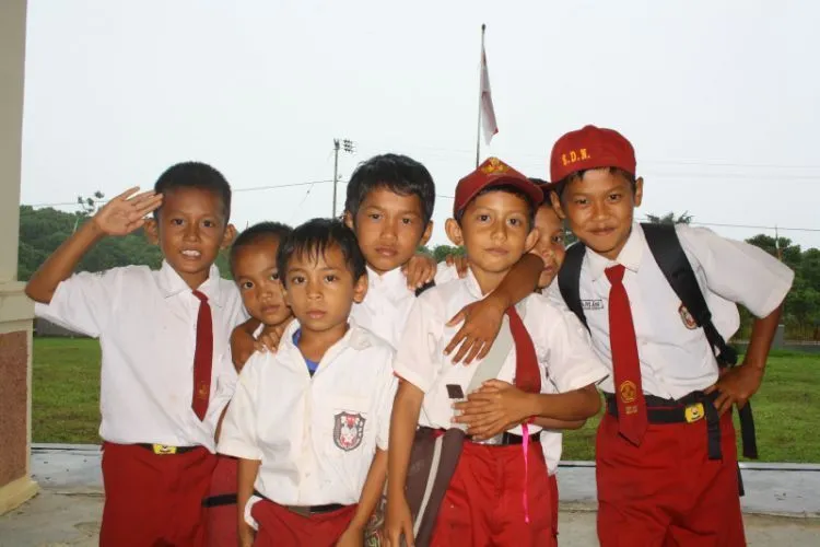 Jangan Cuma Bisa Bilang 'Baper' Saja. Kata-kata dalam Bahasa Indonesia Ini Layak Kamu Tahu Maknanya! 14