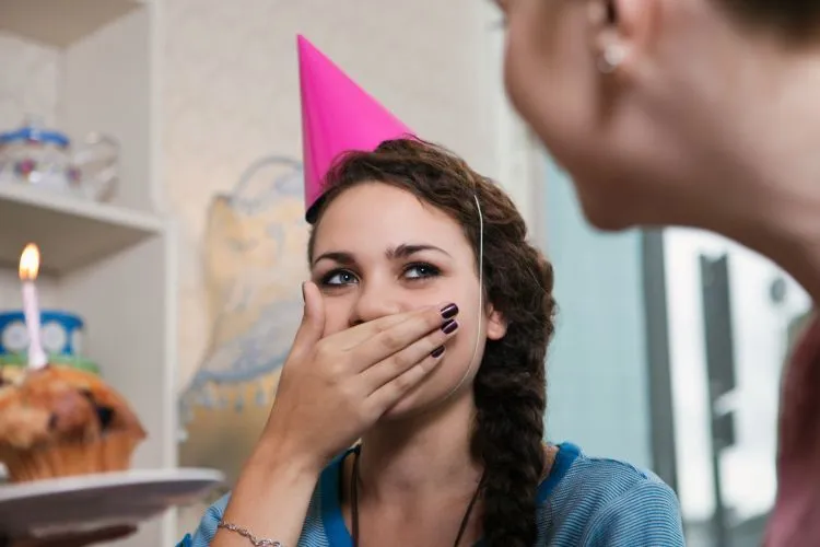 Kamu Introvert, Pacarmu Juga Introvert. Jadinya Ya 7 Kejadian Ini.... 14