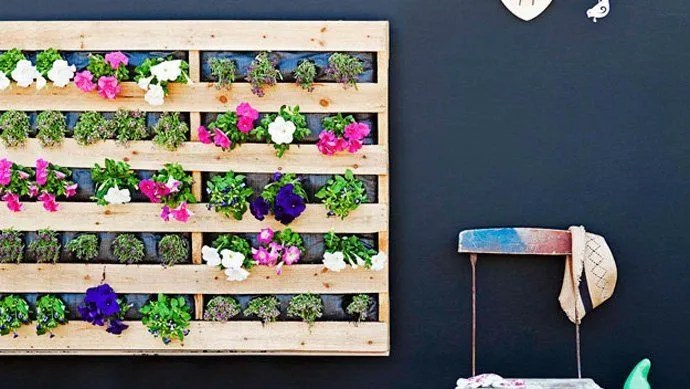 8 Ide Furnitur Lucu yang Gampang Ditiru. Simpan Deh Untuk Referensi Rumah Masa Depanmu! 15