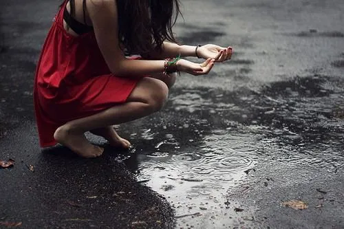 Tak pernah ada yang salah dengan air mata
