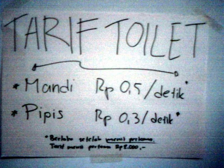 Kejadian-kejadian Tak Mengenakkan Ketika Berada di Kamar Mandi 14