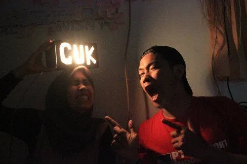 14 Hal yang Gak Pernah Bisa Cowok Pahami Soal Kebiasaan di Persahabatan Cewek 17