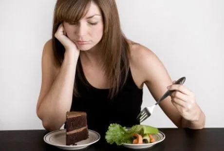 Kata Para Cewek: Sebanyak Apapun Ngemilnya, Berat Badan yang Naik Adalah Kesalahan Timbangannya! 23