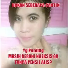 Pensil Alis Memang Dewa. 11 Meme Lucu Soal Pensil Alis Ini Jadi Buktinya 17